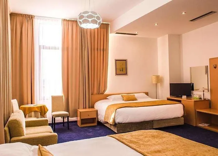 Airport Tirana - Hotel Rinas